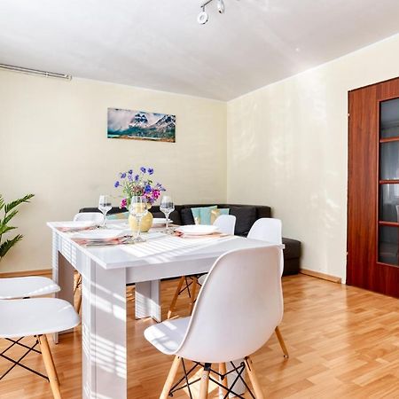 Apartament Arturro Z Ogrodkiem شكلارسكا بوريبا المظهر الخارجي الصورة