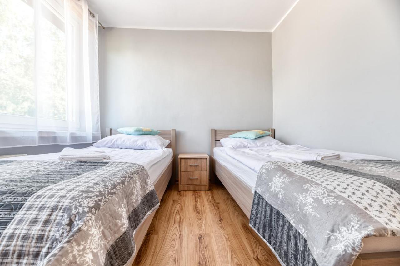 Apartament Arturro Z Ogrodkiem شكلارسكا بوريبا المظهر الخارجي الصورة